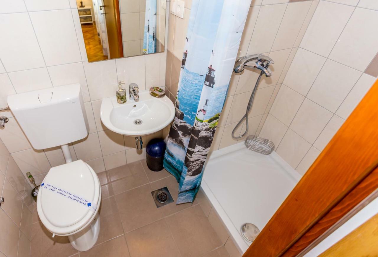 Urban Luxury Suites Juricevic Дуче Экстерьер фото